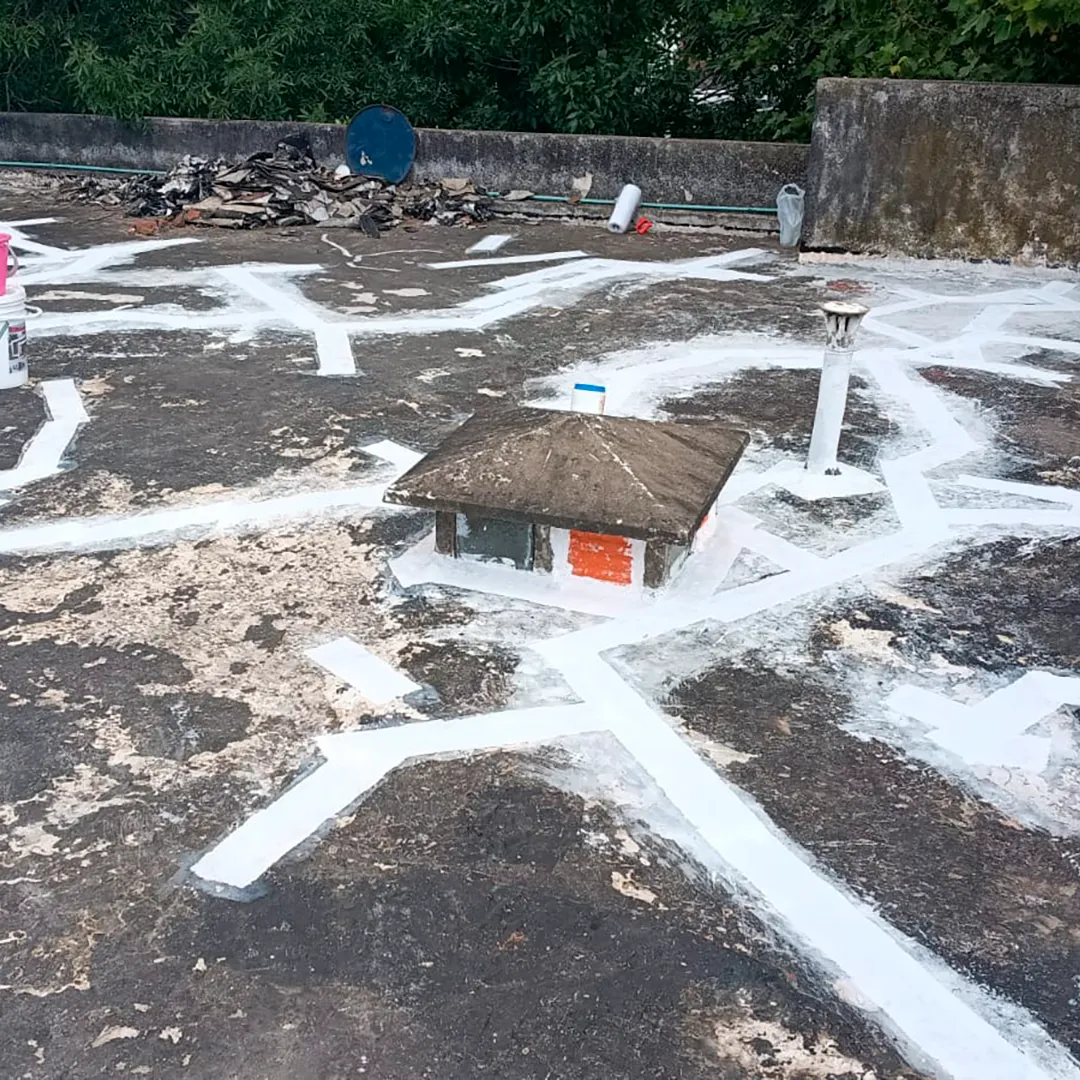 IMPERMEABILIZACION DE TERRAZA CON MEMBRANA Y MANTA SINTETICA