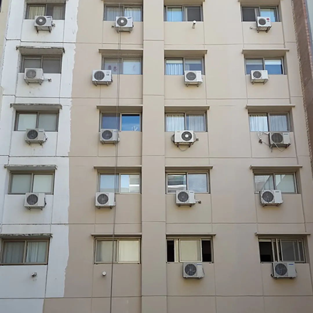 IMPERMEABILIZACION DE MEDIANERA CONTRAFRENTE CON MEMBRANA POLIURETANICA